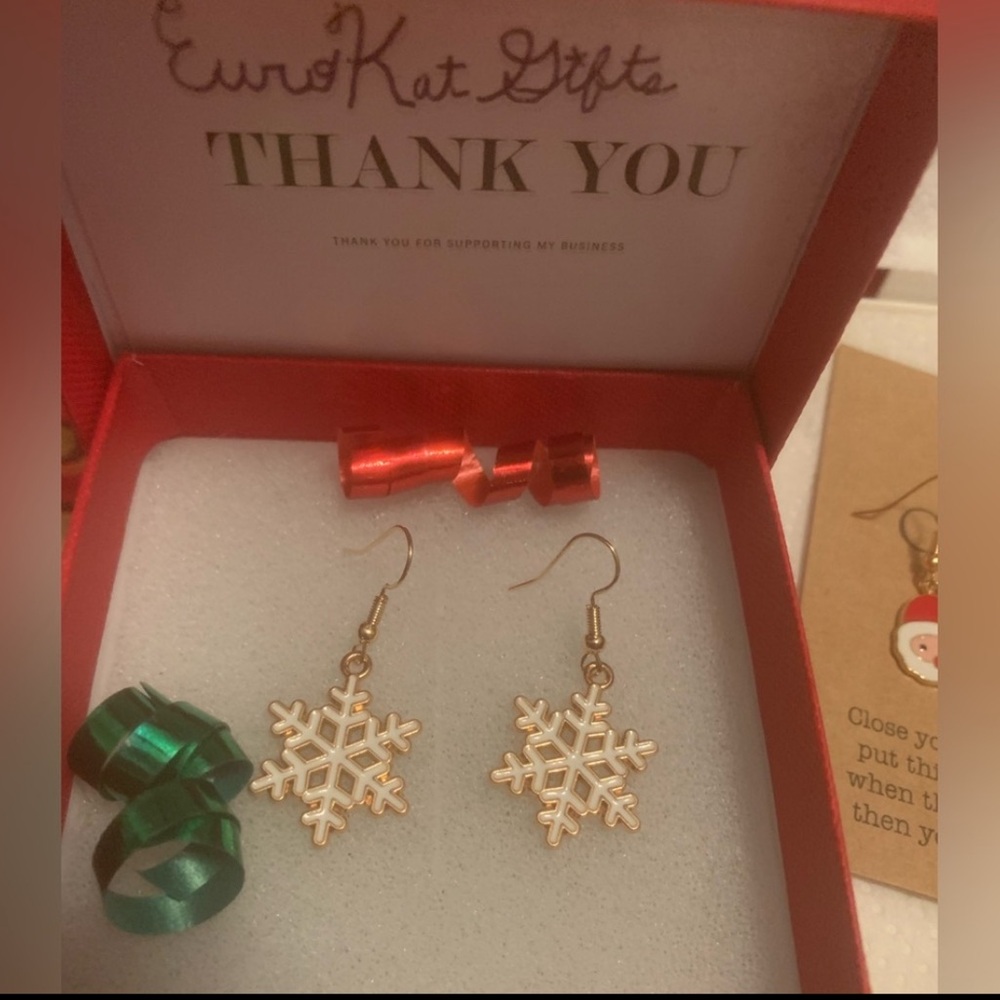 Christmas Holiday Snowflake Earrings Gold White enamel on ss Ear Wires. NEW NWT